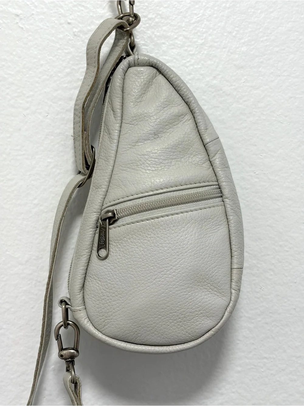 Ameribag Small Leather Minimalist Travel Sling Bag - Excellent Condition